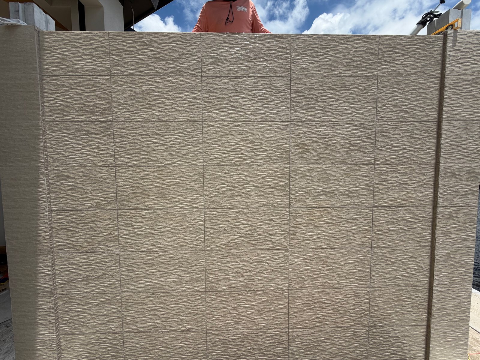 Tile wet wall installation
